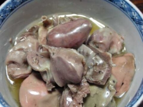 砂肝と鶏レバのオイル煮